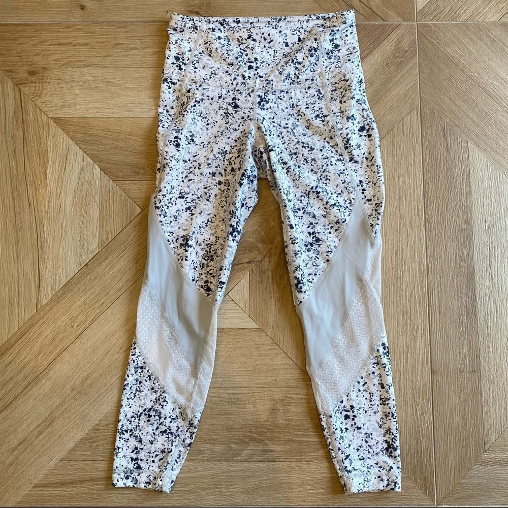 Athleta white cropped leggings with spots & mesh